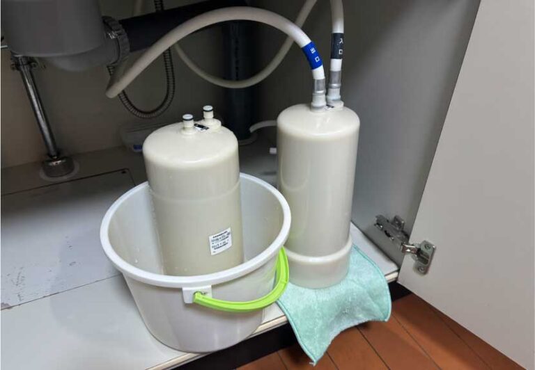 浄水器カートリッジ交換